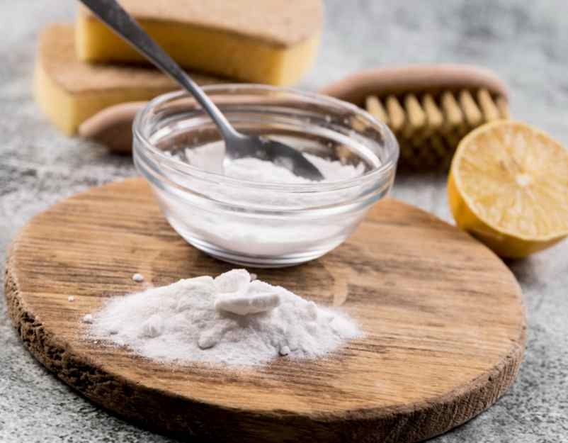 Saupoudrer du bicarbonate de soude pour éloigner les araignées Jacques Boutault Architecte